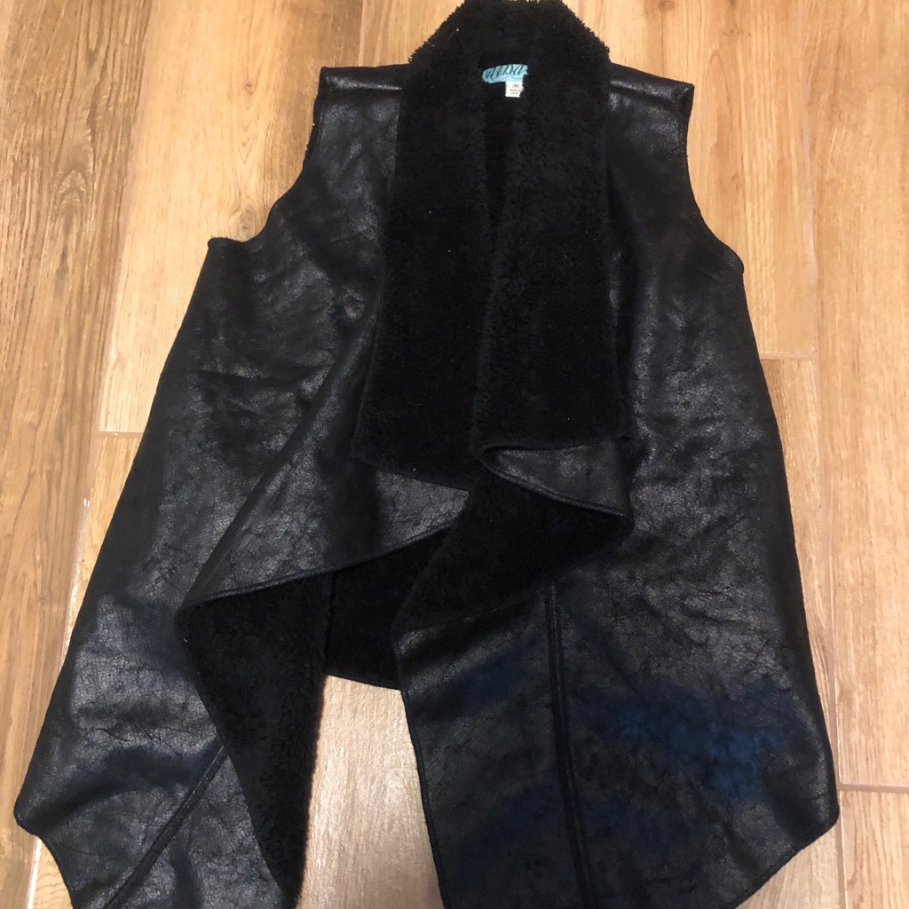 Like New Faux Leather And Sherpa Vest!!